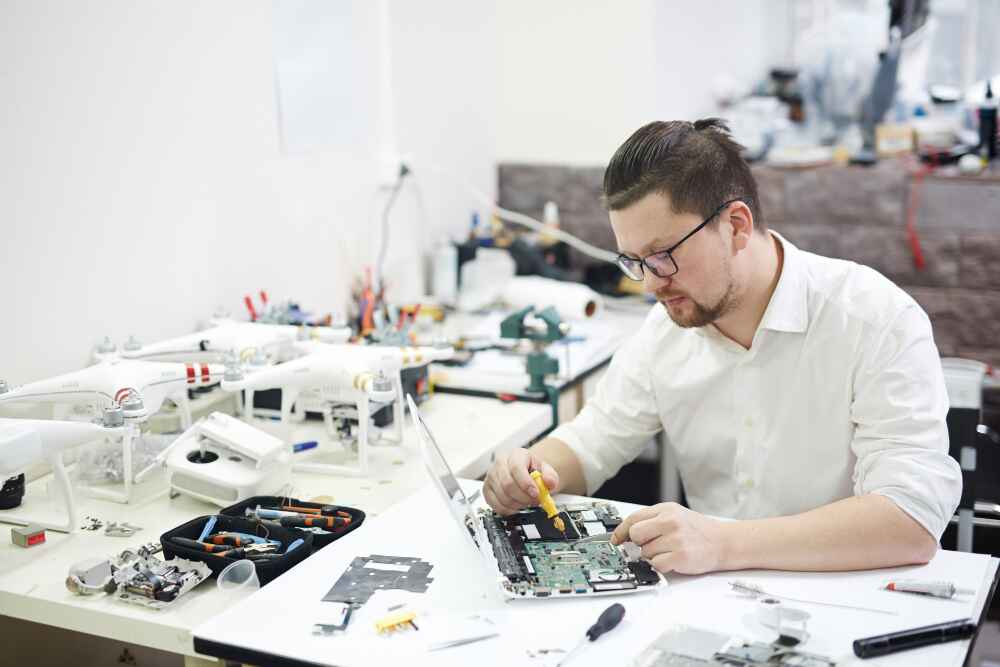 Laptop Repair Training in Nepal at Guru Computer Solution