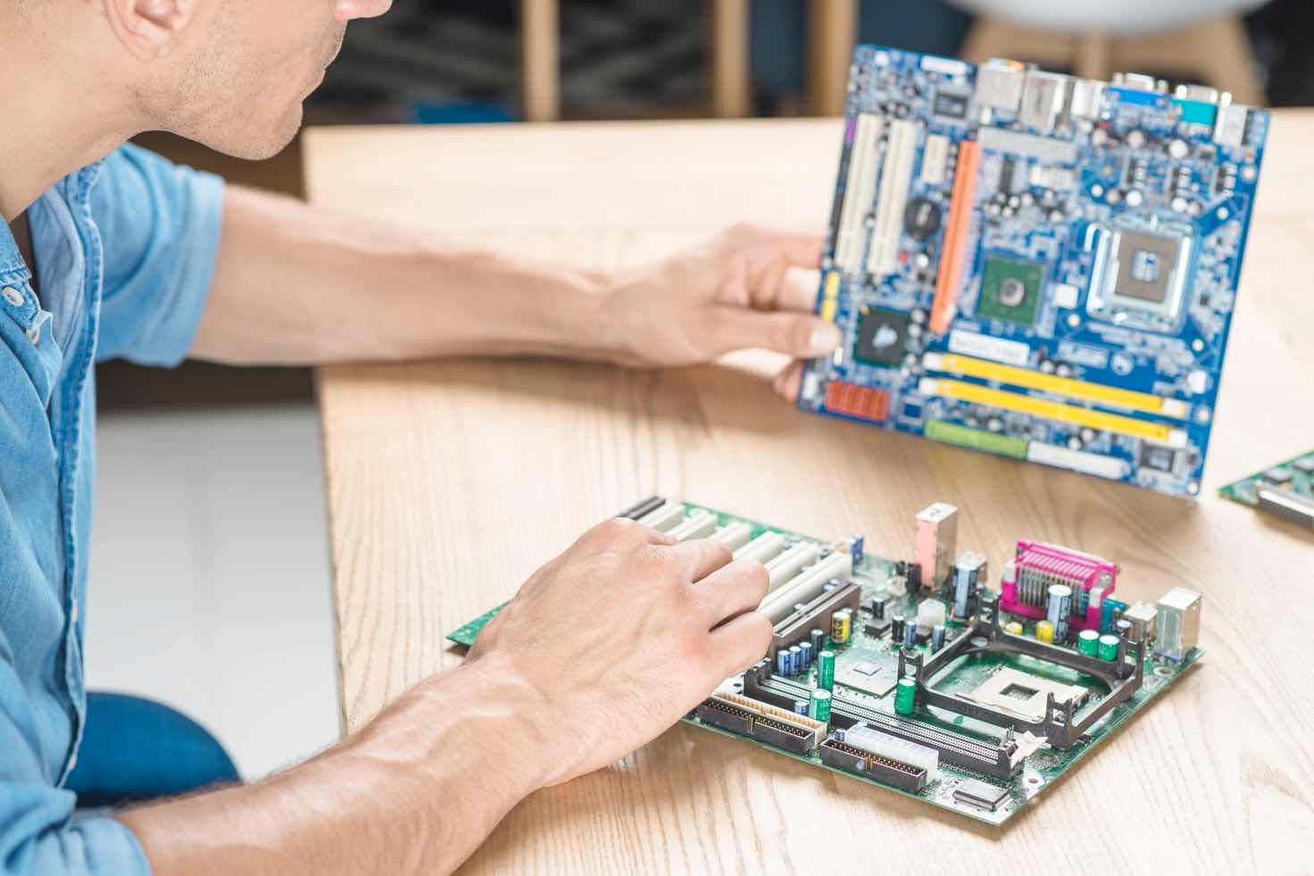 Motherboard Repair 