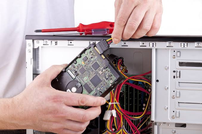 Why Your Computer Needs Regular Software Maintenance